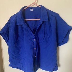 Cropped 100% cotton button up